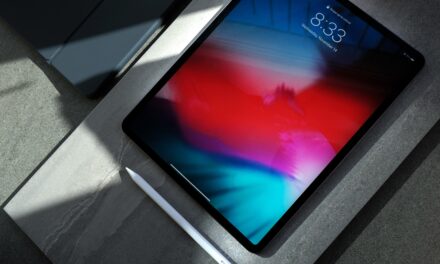 Kindle vs. iPad – Which Should You Choose